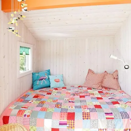 度假居 Sleeps 7 *