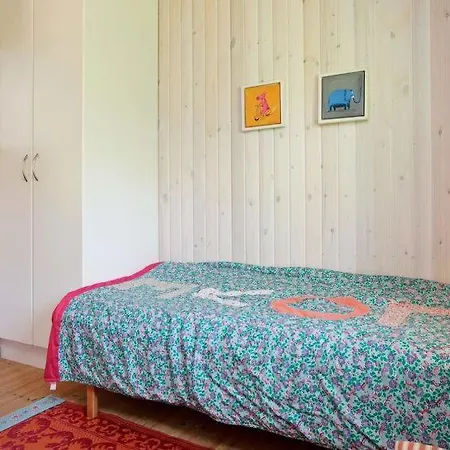 Sleeps 7 Lohals